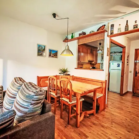Escapad Parejas - Justal 2 By Interhome